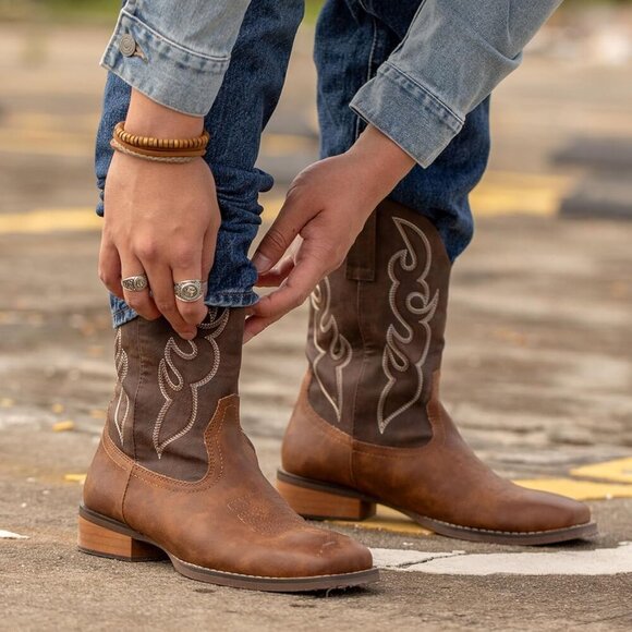 🆕 Men's Square Toe Western Cowboy Boots Faux Leather Riding Winter Fashion - Picture 5 of 9